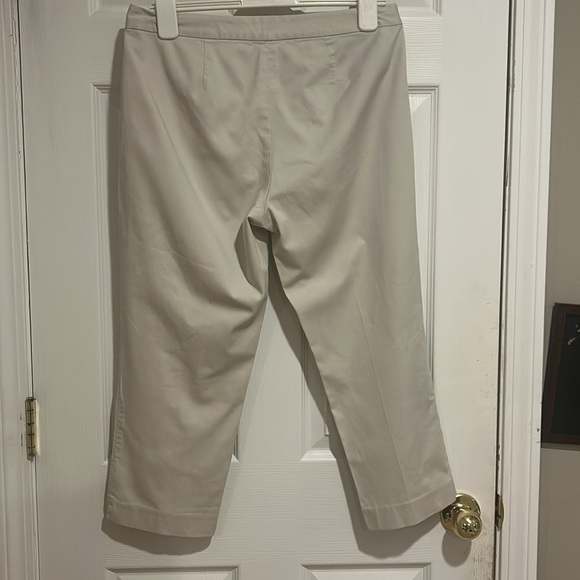 J. Jill Women’s Cream 3/4 Length Capri Khaki Pants Stretch Size 8 - Picture 5 of 8